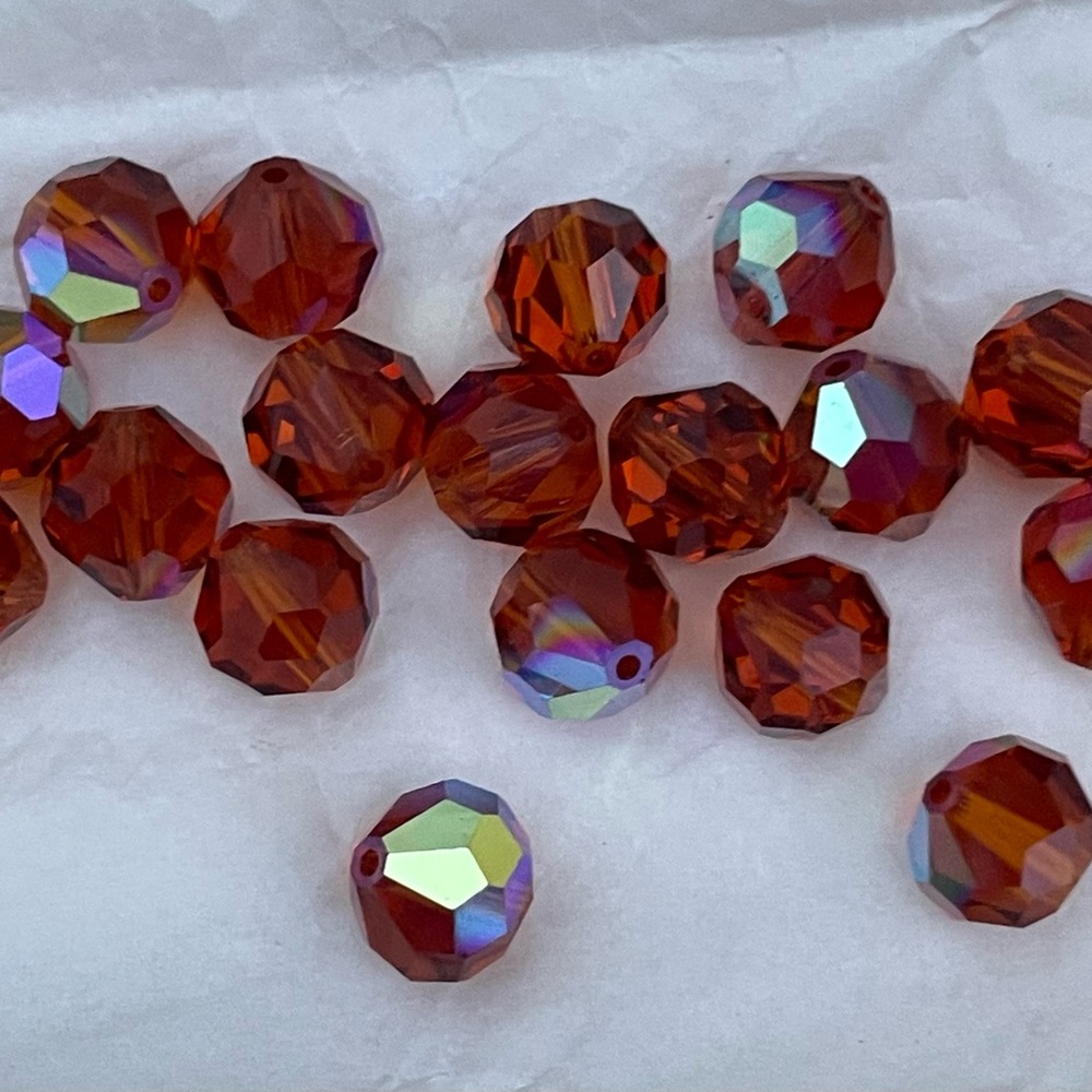 6 RARE Vintage Swarovski Crystal Beads 10mm Art #39